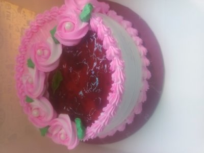 Eggless Strawberry Vegan Cake