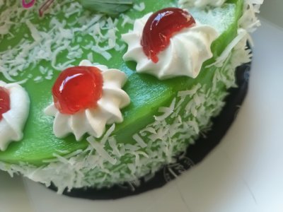 Eggless Pandan Layer Vegan Cake