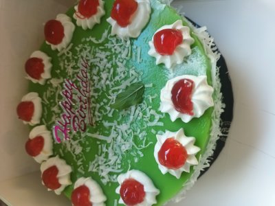 Eggless Pandan Layer Vegan Cake